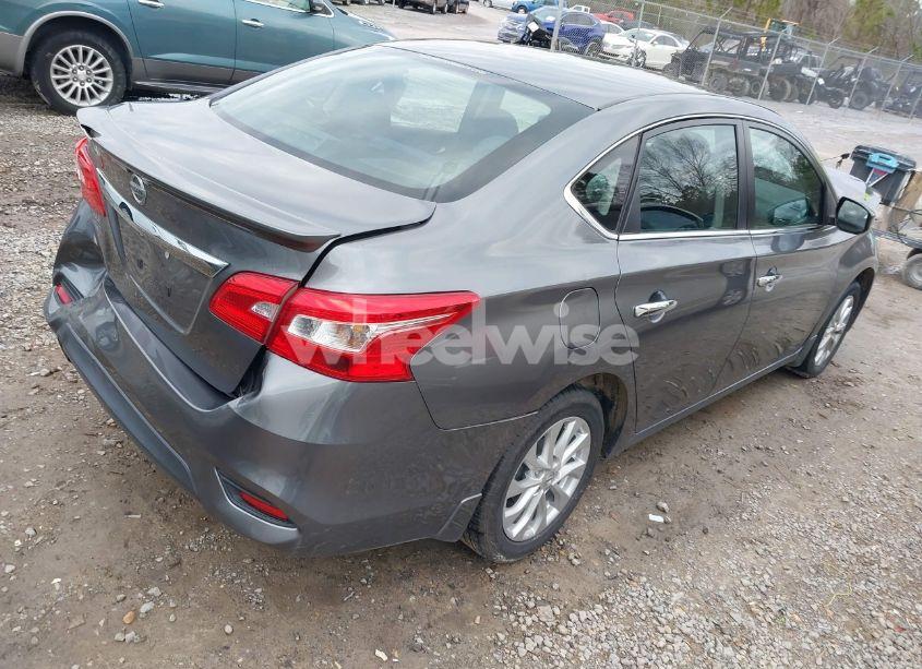 Photo 4 of 2019 Nissan Sentra S (VIN 3N1AB7AP1KY329336)