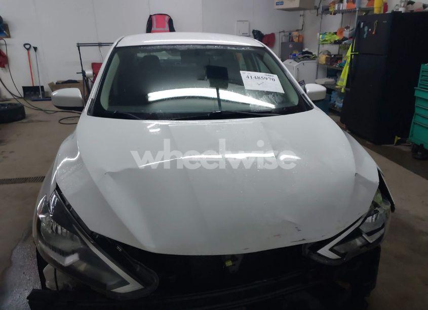 Photo 13 of 2019 Nissan Sentra SV (VIN 3N1AB7AP1KY343981)