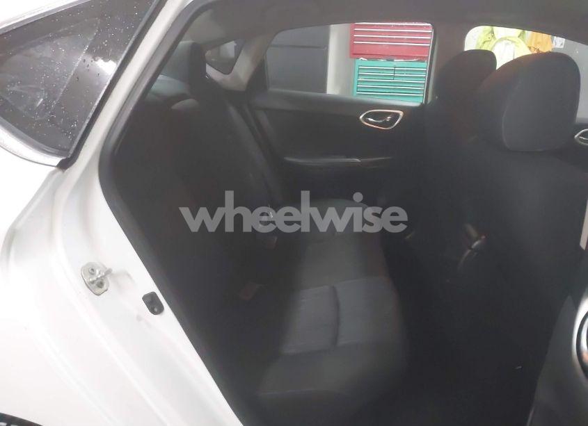 Photo 8 of 2019 Nissan Sentra SV (VIN 3N1AB7AP1KY343981)