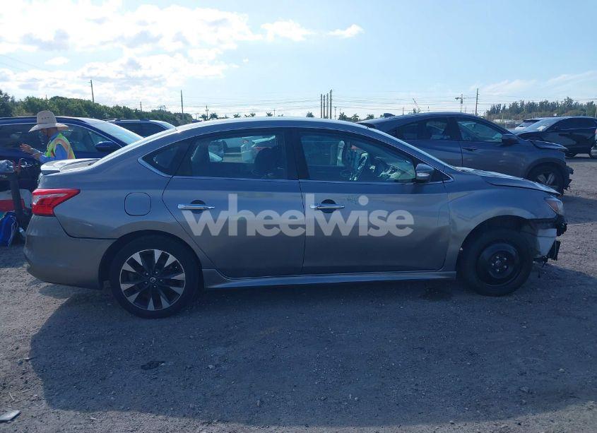 Photo 13 of 2019 Nissan Sentra SR (VIN 3N1AB7AP1KY344001)