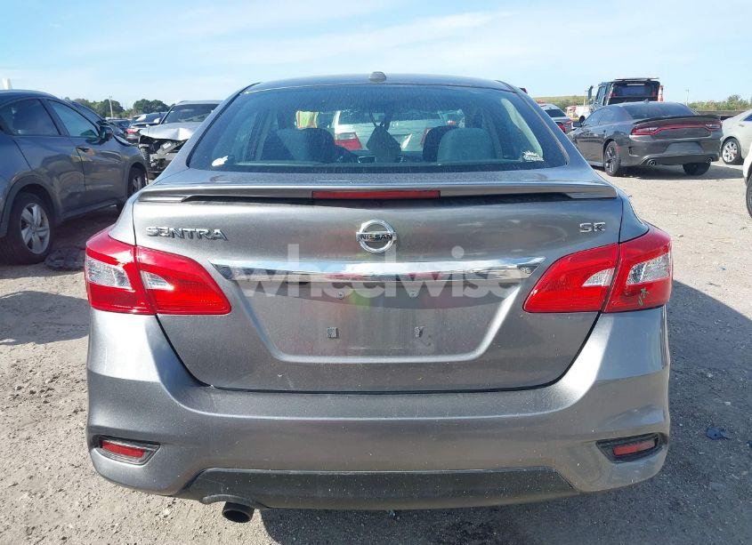 Photo 16 of 2019 Nissan Sentra SR (VIN 3N1AB7AP1KY344001)