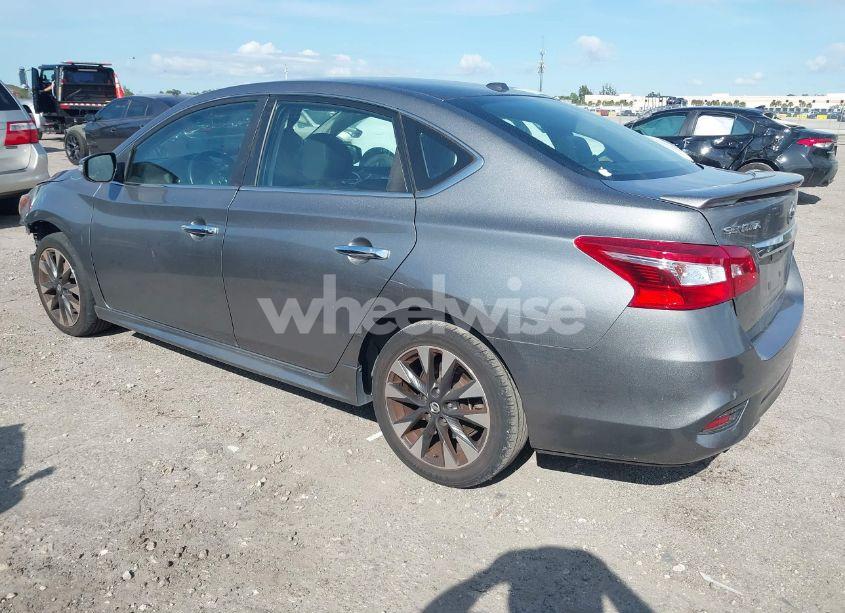 Photo 3 of 2019 Nissan Sentra SR (VIN 3N1AB7AP1KY344001)