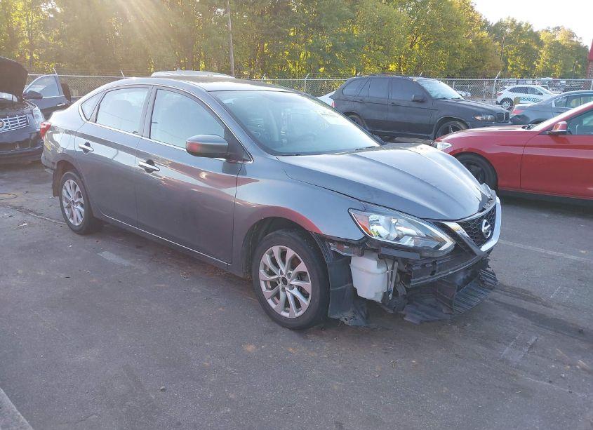 2019 Nissan Sentra SV (VIN 3N1AB7AP1KY347884) main photo