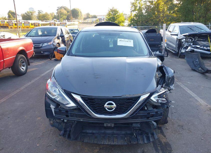 Photo 13 of 2019 Nissan Sentra SV (VIN 3N1AB7AP1KY347884)