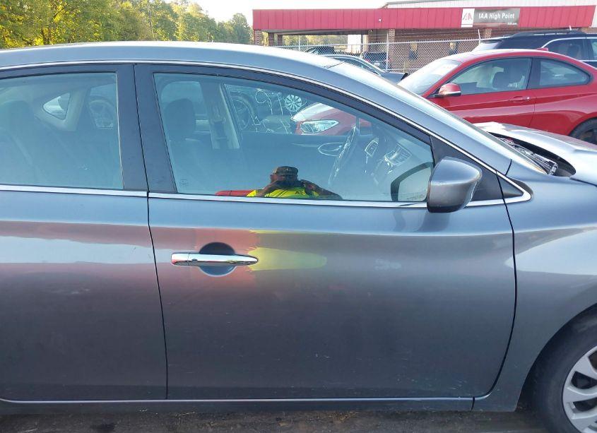 Photo 14 of 2019 Nissan Sentra SV (VIN 3N1AB7AP1KY347884)