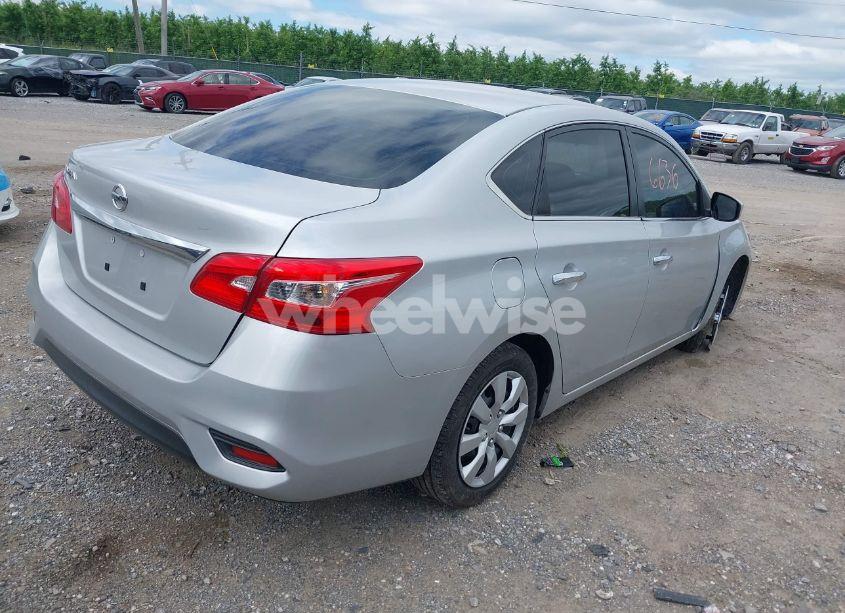 Photo 4 of 2019 Nissan Sentra S (VIN 3N1AB7AP1KY351529)