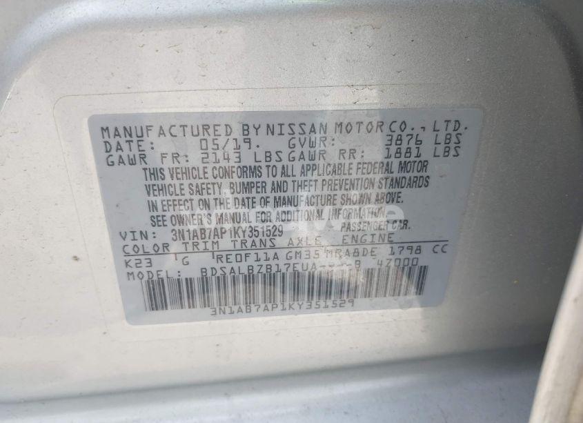 Photo 9 of 2019 Nissan Sentra S (VIN 3N1AB7AP1KY351529)