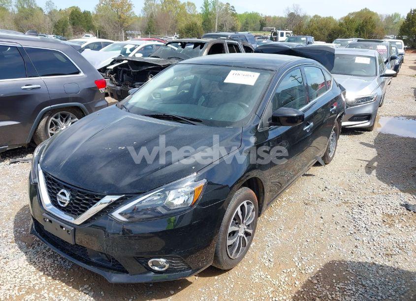 Photo 2 of 2019 Nissan Sentra S (VIN 3N1AB7AP1KY360683)