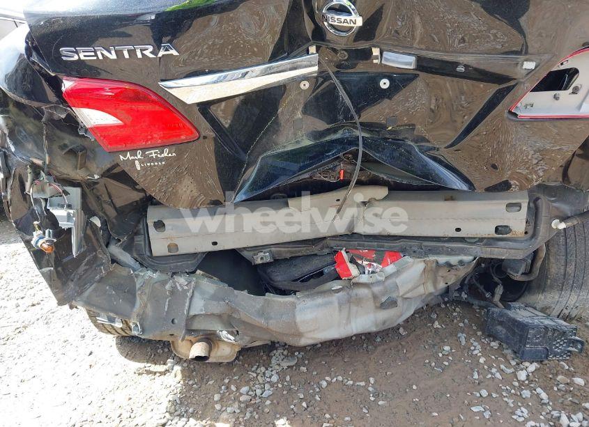 Photo 6 of 2019 Nissan Sentra S (VIN 3N1AB7AP1KY360683)