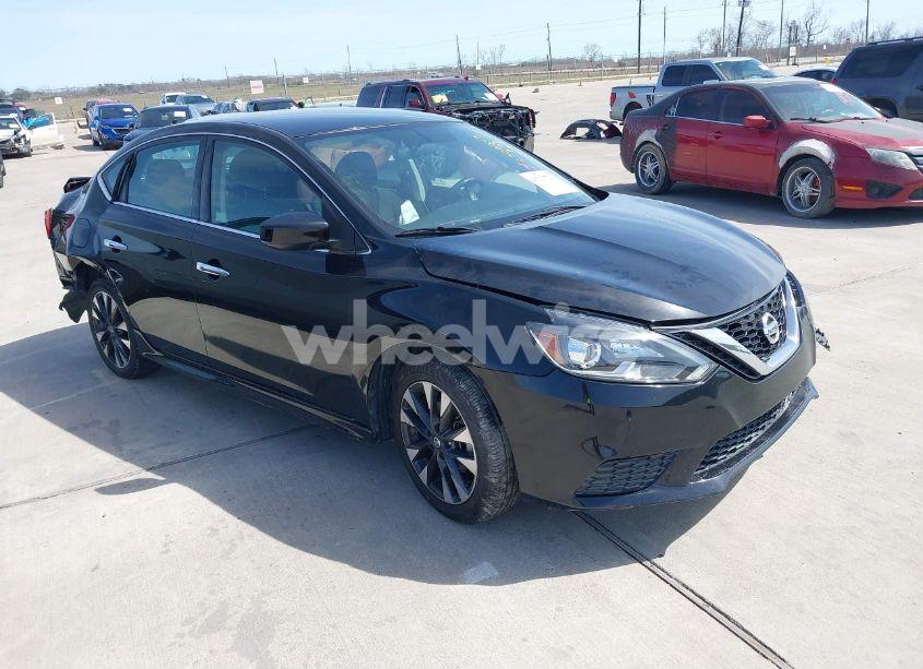 2019 Nissan Sentra SR (VIN 3N1AB7AP1KY362725) main photo