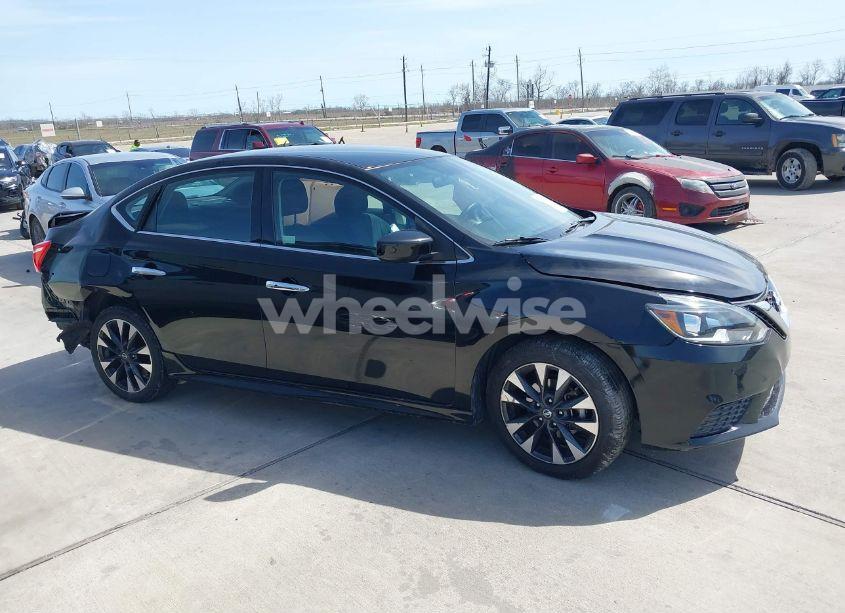 Photo 13 of 2019 Nissan Sentra SR (VIN 3N1AB7AP1KY362725)