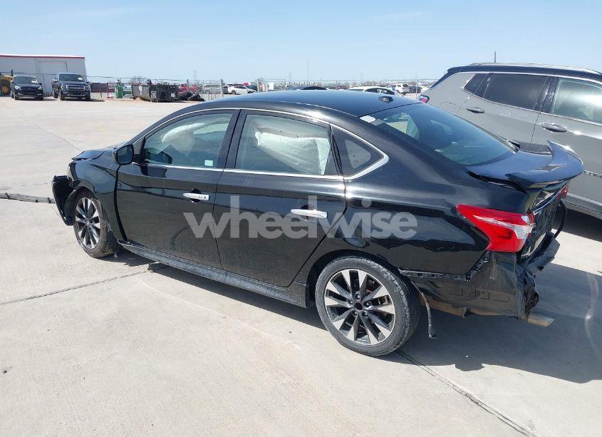 Photo 3 of 2019 Nissan Sentra SR (VIN 3N1AB7AP1KY362725)