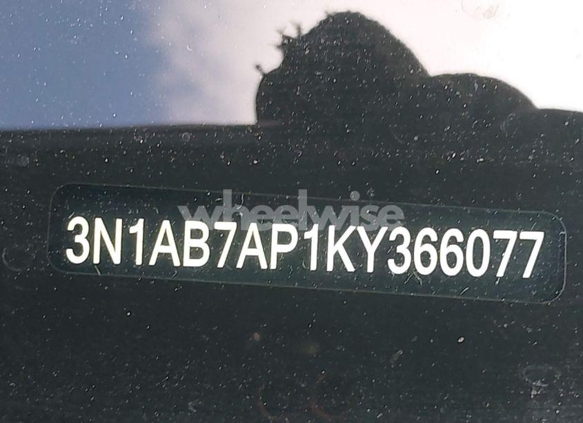 Photo 9 of 2019 Nissan Sentra S (VIN 3N1AB7AP1KY366077)