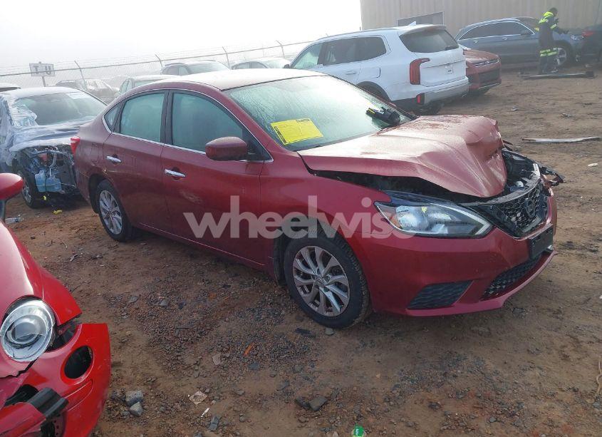 2019 Nissan Sentra SV (VIN 3N1AB7AP1KY374048) main photo