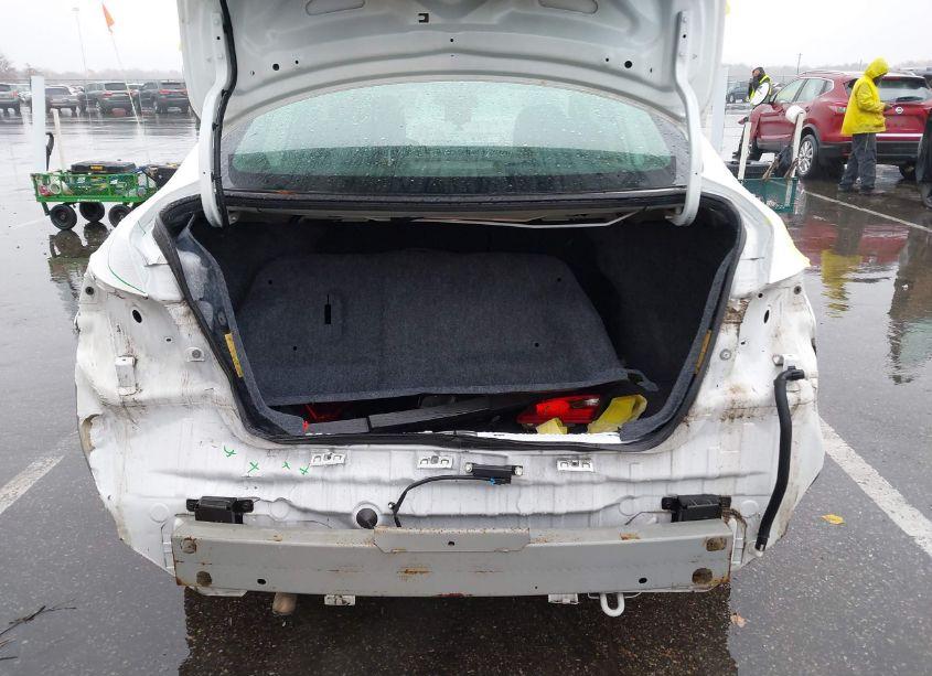 Photo 16 of 2019 Nissan Sentra SV (VIN 3N1AB7AP1KY377290)