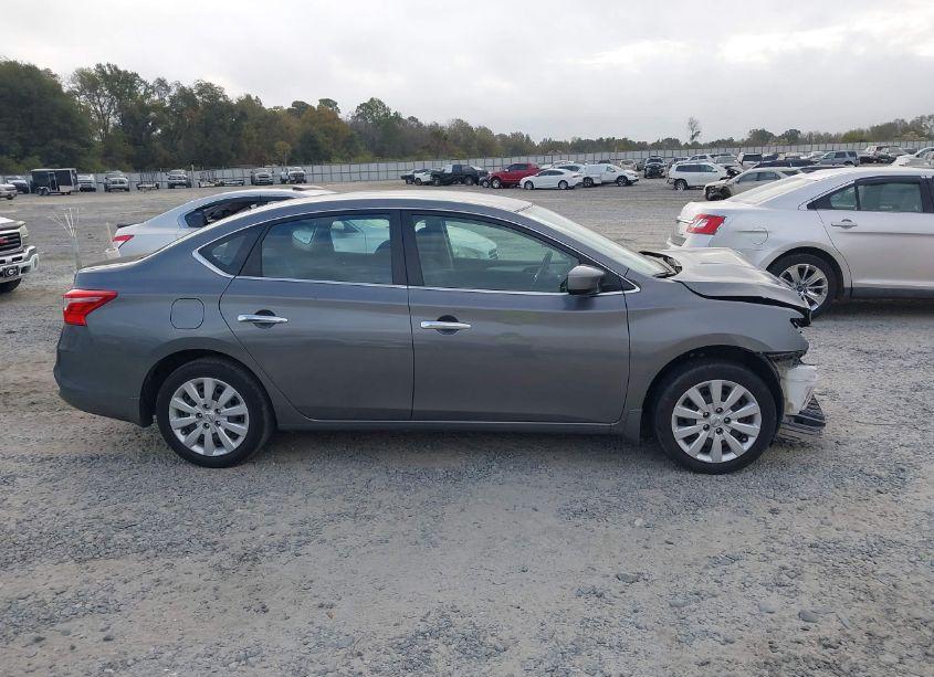 Photo 13 of 2019 Nissan Sentra S (VIN 3N1AB7AP1KY384594)