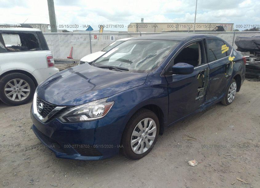 Photo 2 of 2019 Nissan Sentra S (VIN 3N1AB7AP1KY385003)