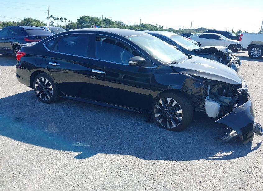 2019 Nissan Sentra SR (VIN 3N1AB7AP1KY389021) main photo