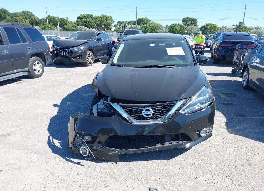 Photo 12 of 2019 Nissan Sentra SR (VIN 3N1AB7AP1KY389021)