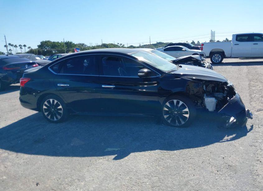 Photo 13 of 2019 Nissan Sentra SR (VIN 3N1AB7AP1KY389021)