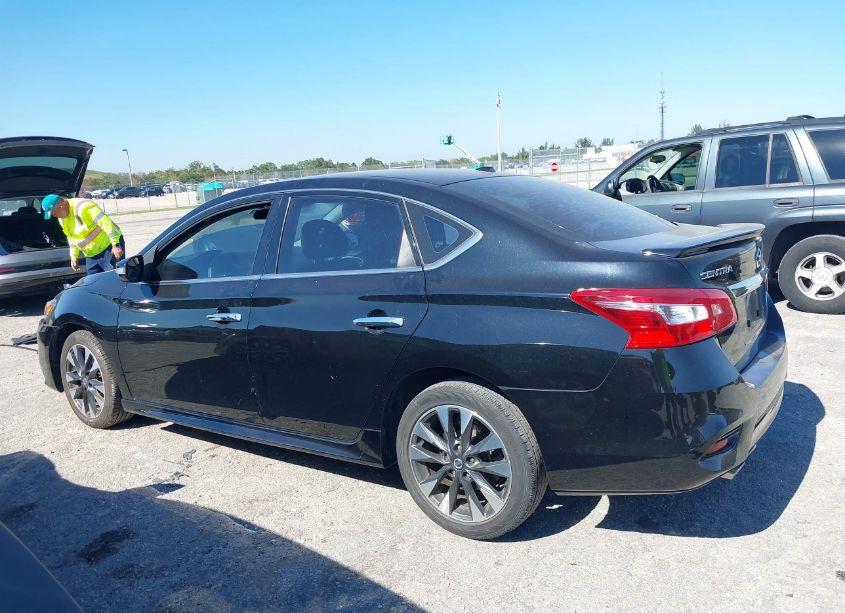 Photo 14 of 2019 Nissan Sentra SR (VIN 3N1AB7AP1KY389021)