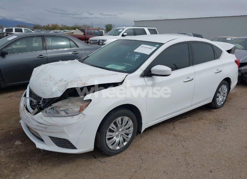 Photo 2 of 2019 Nissan Sentra S (VIN 3N1AB7AP1KY398026)