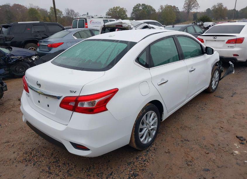 Photo 4 of 2019 Nissan Sentra SV (VIN 3N1AB7AP1KY403970)