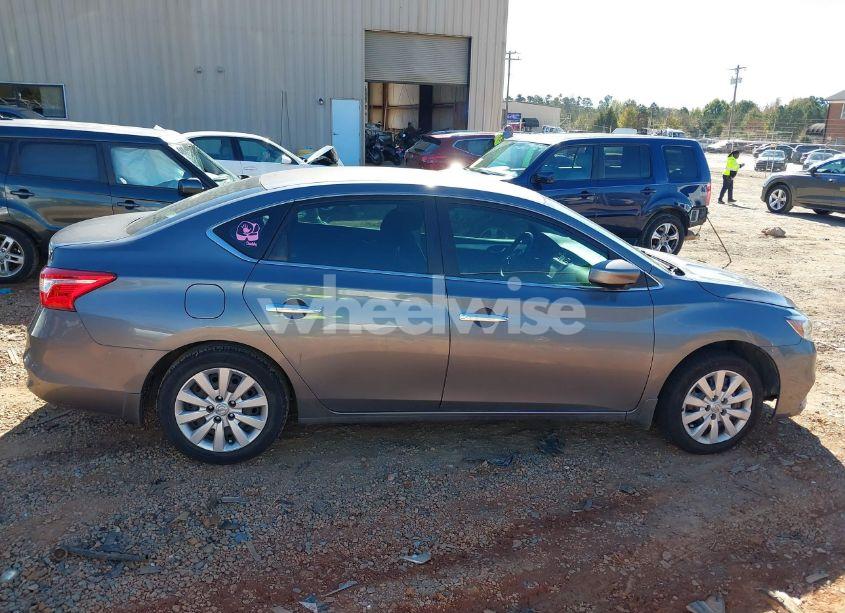 Photo 13 of 2019 Nissan Sentra S (VIN 3N1AB7AP1KY416069)