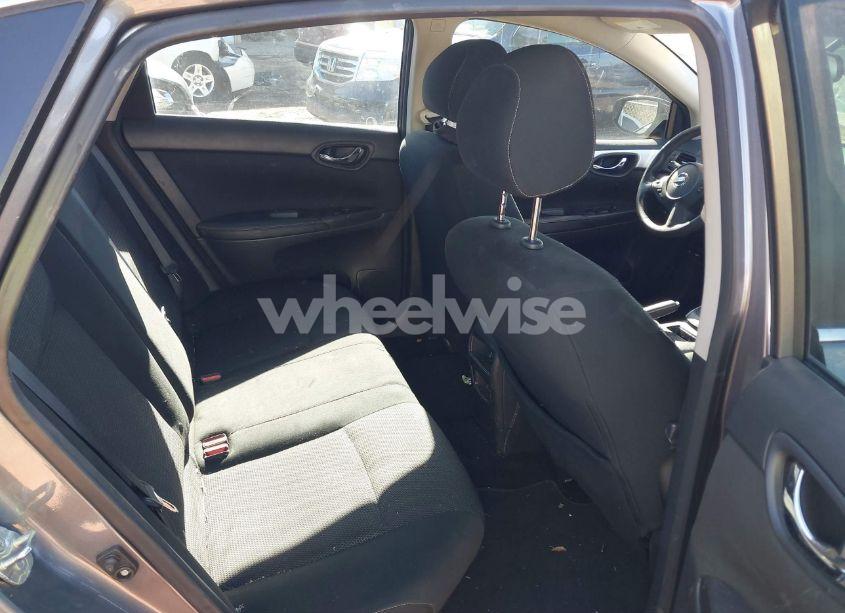 Photo 8 of 2019 Nissan Sentra S (VIN 3N1AB7AP1KY416069)