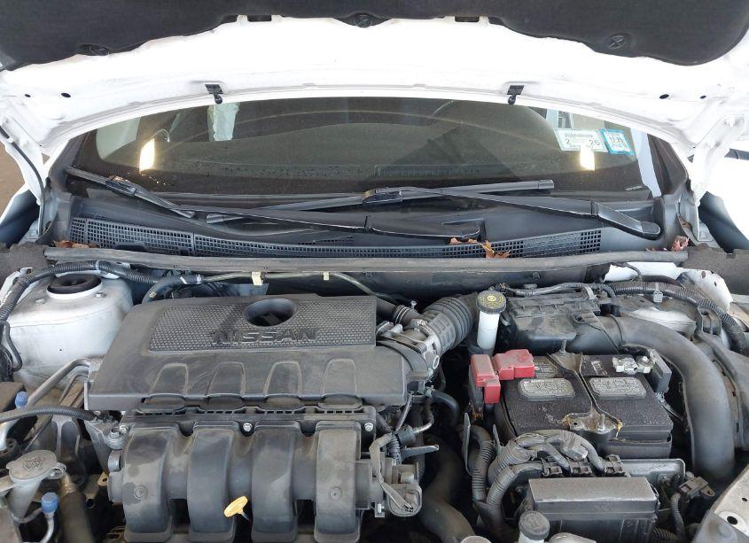 Photo 10 of 2019 Nissan Sentra SV (VIN 3N1AB7AP1KY423832)