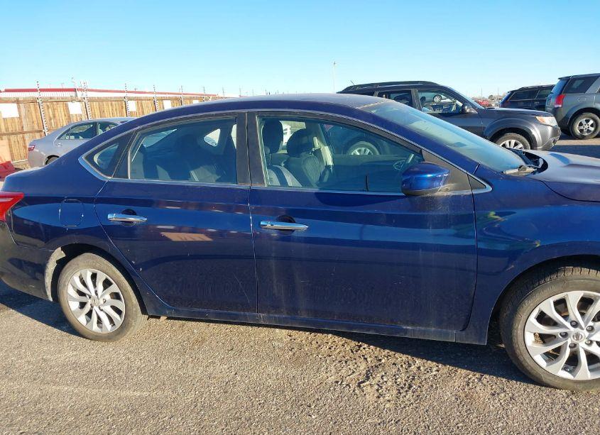 Photo 13 of 2019 Nissan Sentra SV (VIN 3N1AB7AP1KY430716)