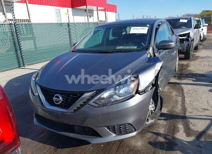 Photo 12 of 2019 Nissan Sentra SV (VIN 3N1AB7AP1KY430926)