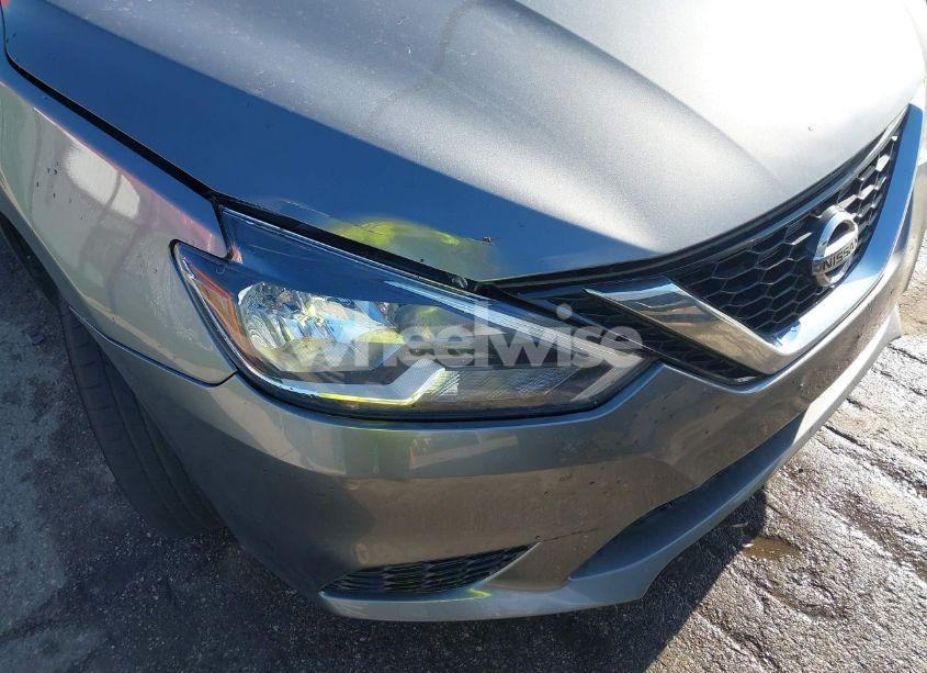 Photo 18 of 2019 Nissan Sentra SV (VIN 3N1AB7AP1KY430926)