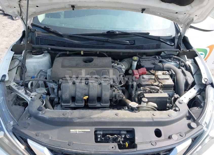 Photo 10 of 2019 Nissan Sentra SV (VIN 3N1AB7AP1KY438766)