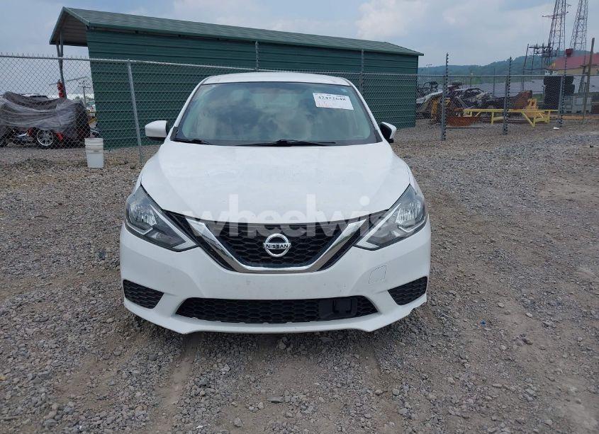 Photo 12 of 2019 Nissan Sentra SV (VIN 3N1AB7AP1KY438766)