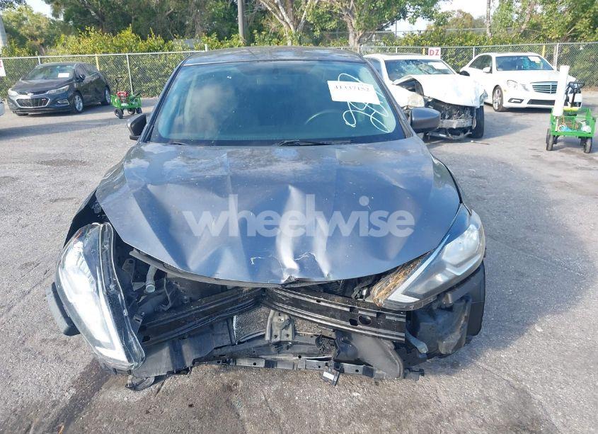 Photo 13 of 2019 Nissan Sentra SV (VIN 3N1AB7AP1KY442817)