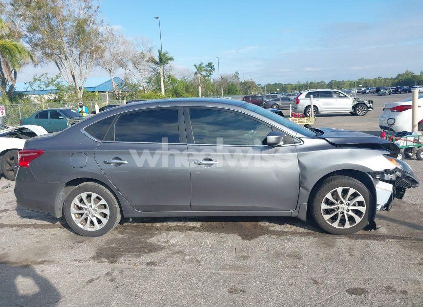 Photo 14 of 2019 Nissan Sentra SV (VIN 3N1AB7AP1KY442817)