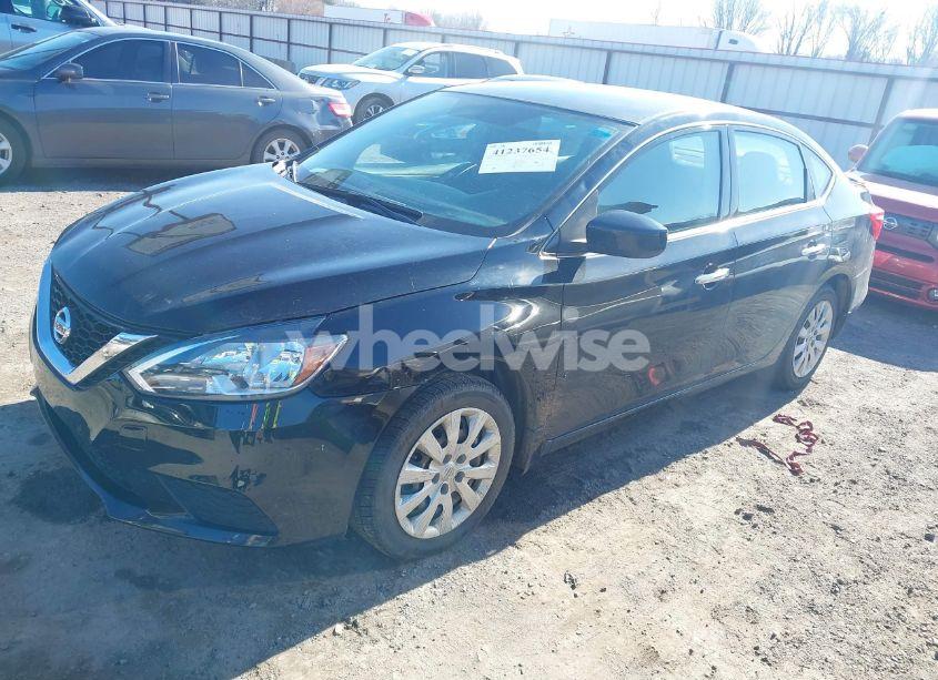 Photo 2 of 2019 Nissan Sentra S (VIN 3N1AB7AP1KY456992)