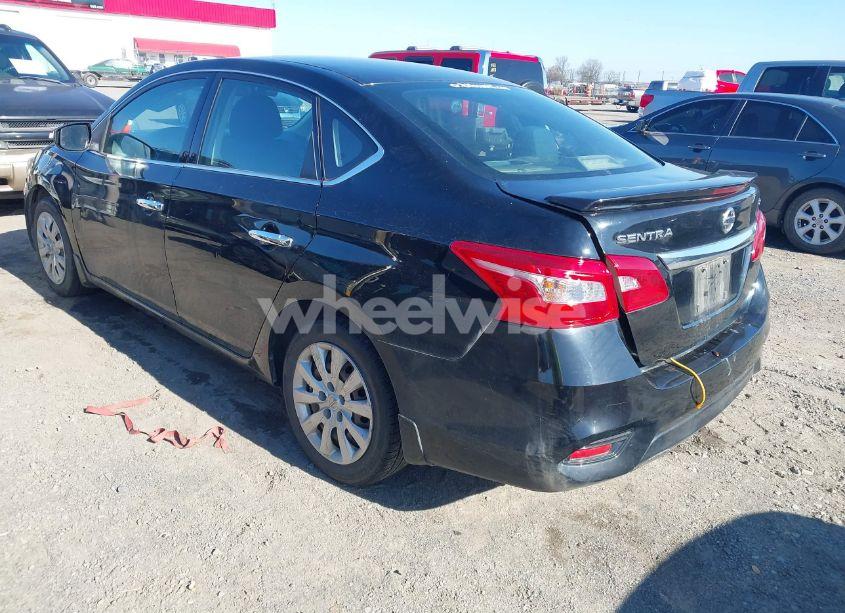Photo 3 of 2019 Nissan Sentra S (VIN 3N1AB7AP1KY456992)