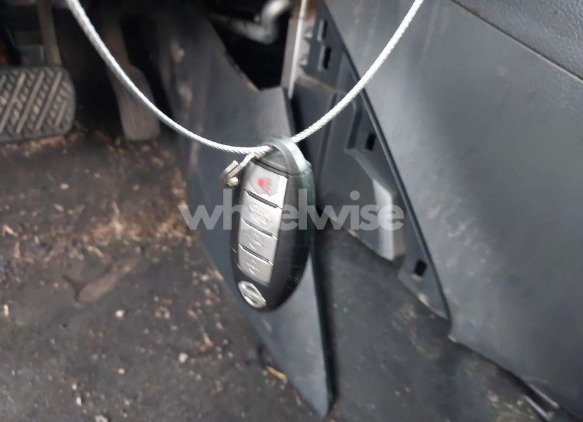 Photo 11 of 2013 Nissan Sentra SR (VIN 3N1AB7AP2DL619228)