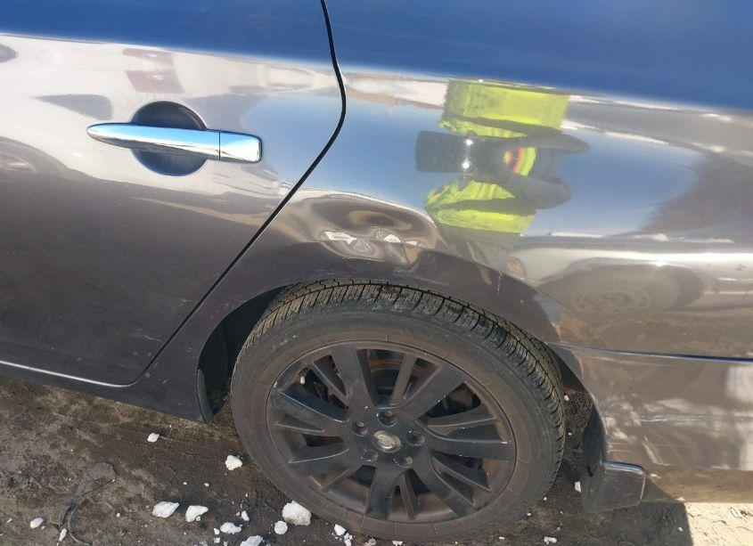 Photo 6 of 2013 Nissan Sentra SL (VIN 3N1AB7AP2DL620895)