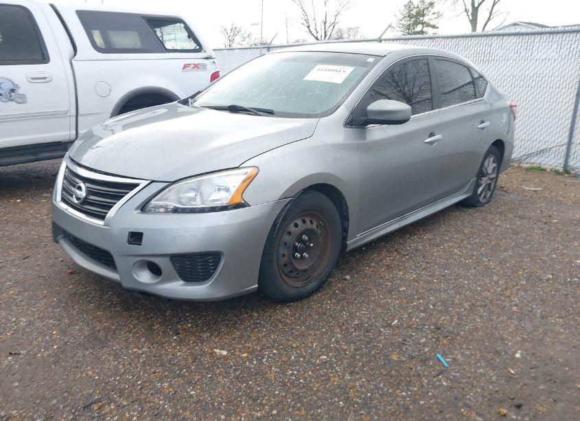 Photo 2 of 2013 Nissan Sentra SR (VIN 3N1AB7AP2DL624834)