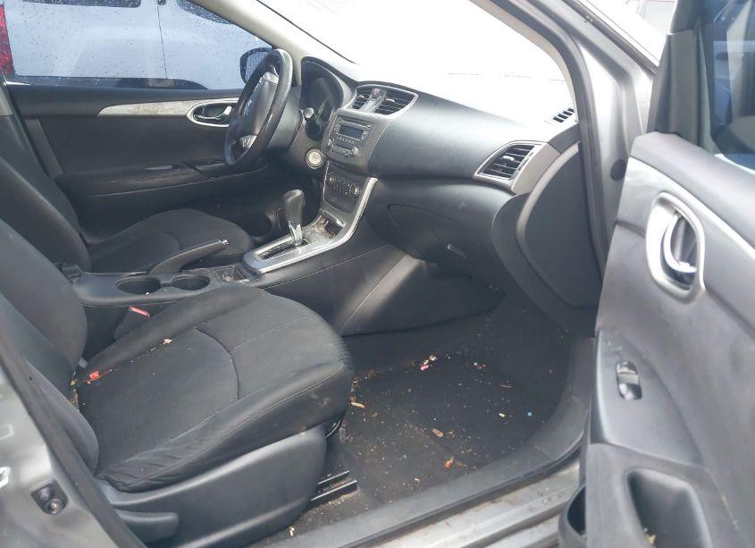 Photo 5 of 2013 Nissan Sentra SR (VIN 3N1AB7AP2DL624834)