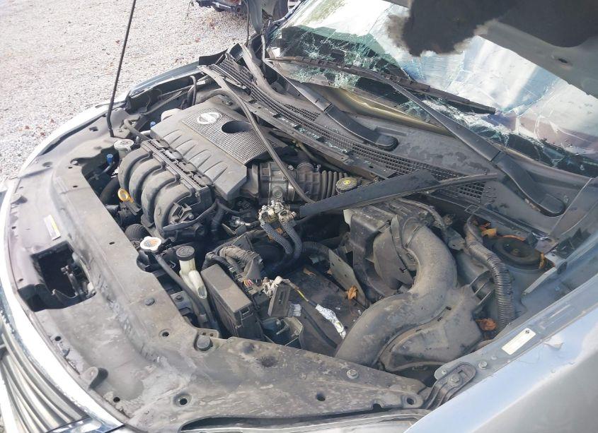 Photo 10 of 2013 Nissan Sentra SR (VIN 3N1AB7AP2DL661110)