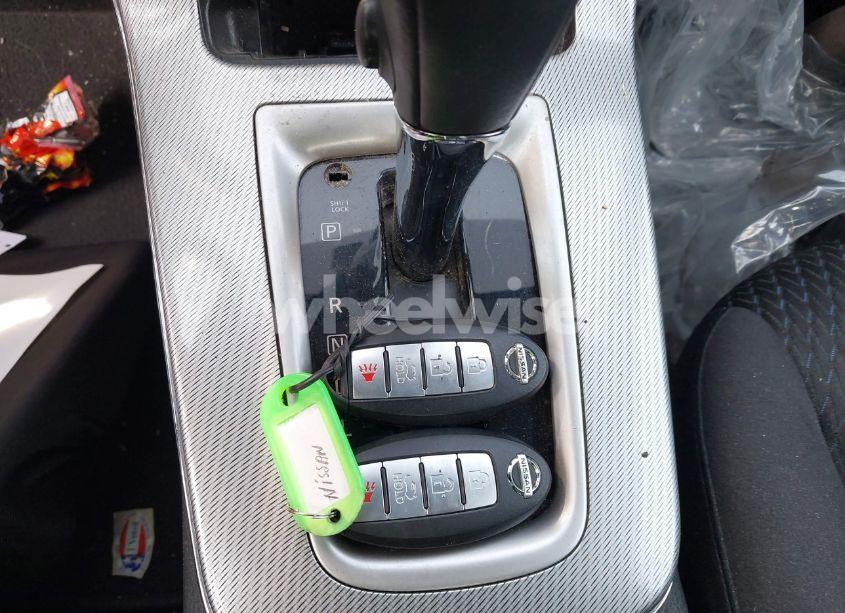 Photo 11 of 2013 Nissan Sentra SR (VIN 3N1AB7AP2DL671698)