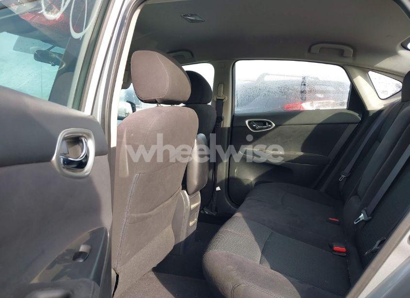 Photo 8 of 2013 Nissan Sentra SR (VIN 3N1AB7AP2DL671698)