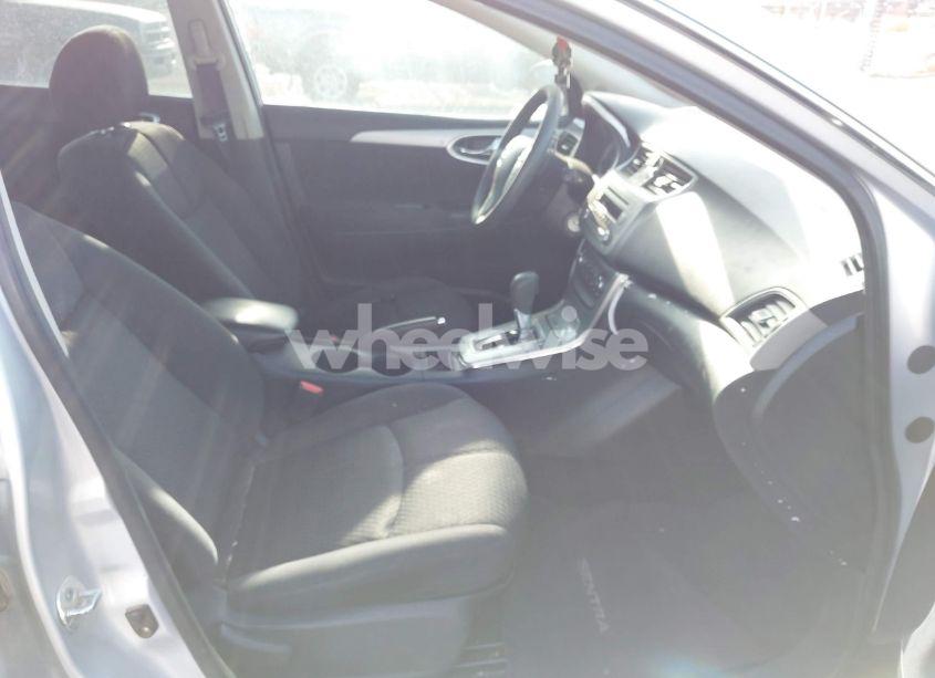 Photo 5 of 2013 Nissan Sentra SR (VIN 3N1AB7AP2DL703842)