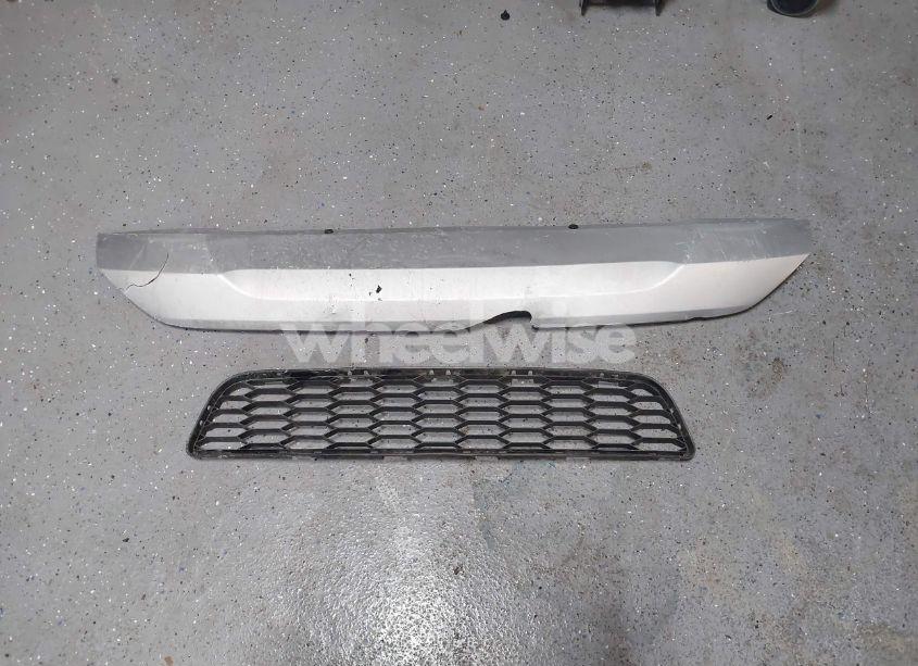 Photo 12 of 2013 Nissan Sentra SR (VIN 3N1AB7AP2DL730894)