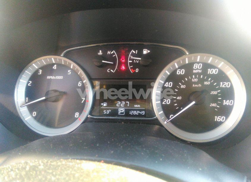 Photo 7 of 2013 Nissan Sentra SL (VIN 3N1AB7AP2DL794109)