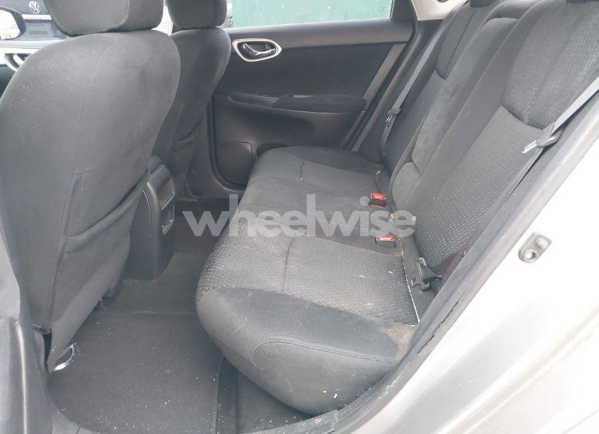 Photo 8 of 2014 Nissan Sentra SR (VIN 3N1AB7AP2EL610062)